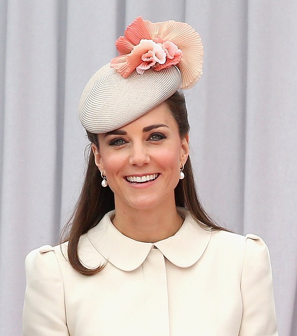 Kate Middleton'ın dolabında hangi parçalar var?