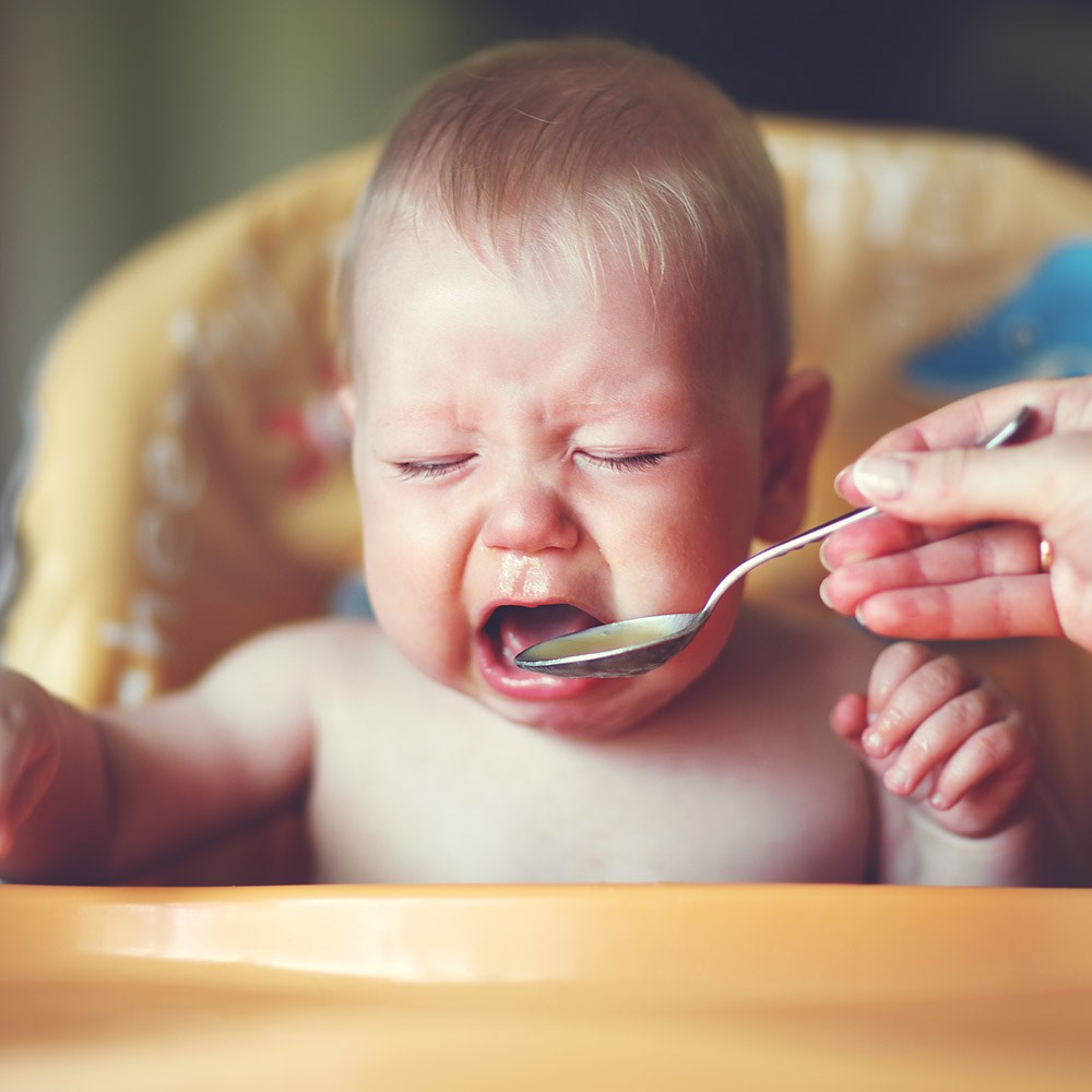 Bebeğinizi beslerken yapmamanız gereken 10 şey