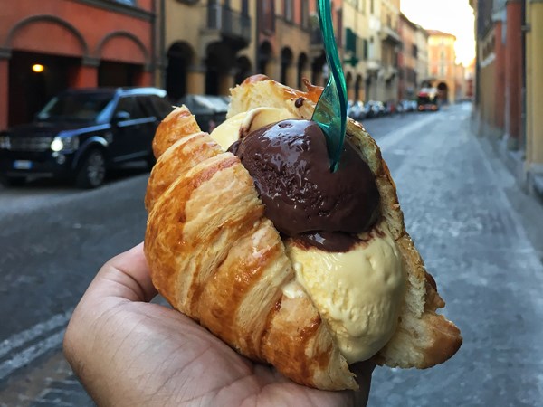 Bolonya’da gitmeniz gereken 5 leziz mekan