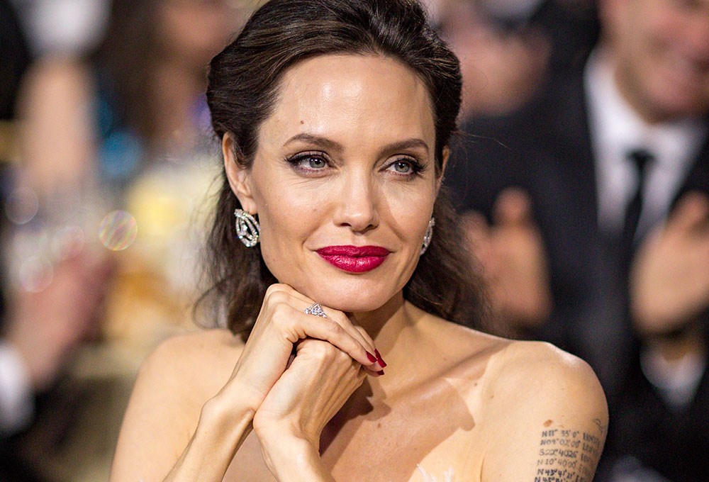 Yeni Marvel kahramanı Angelina Jolie 