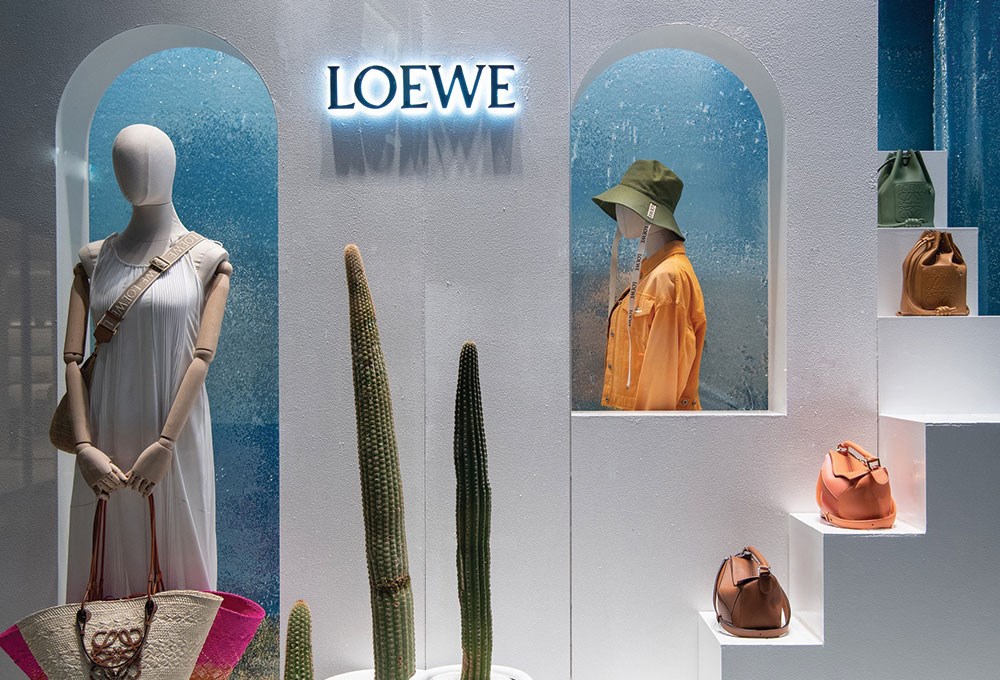 Loewe X Paula's Ibiza 2022 koleksiyonu 31 Mayıs’a kadar Beymen İstinyePark’ta