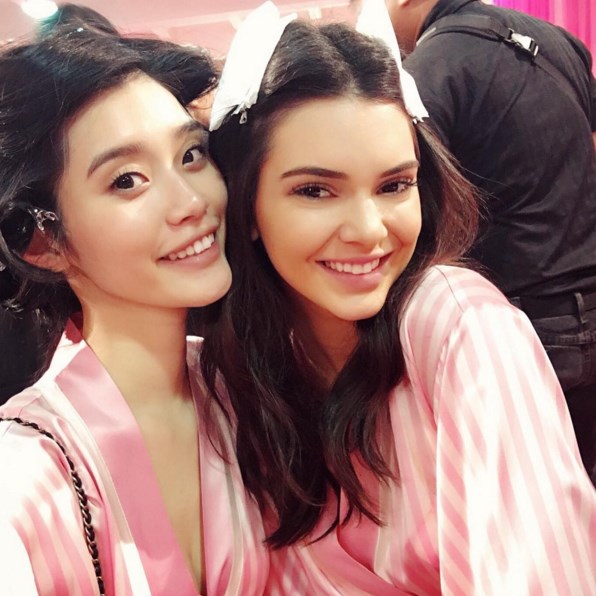 Yeni yılın habercisi Victoria's Secret defilesi