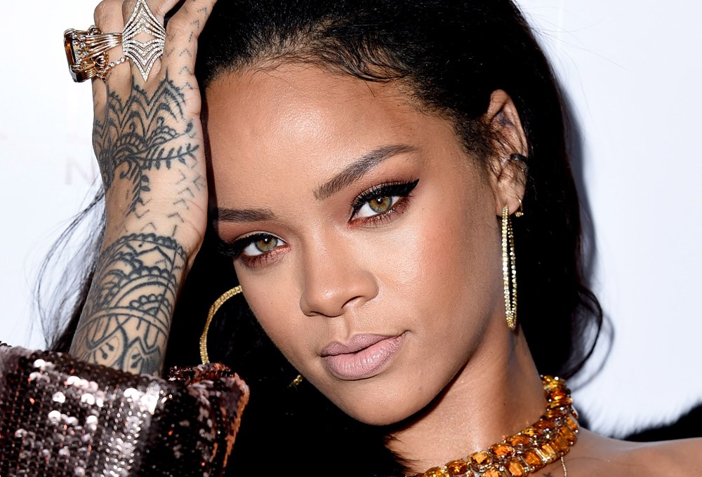 Rihanna Puma koleksiyonu için tarih verdi