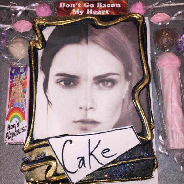 Cara ve Kendall yeni markalarını sunar: CaKe