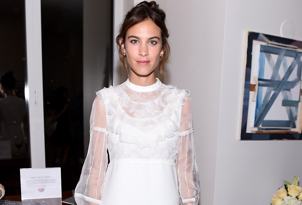 Ugg botlar Alexa Chung'a emanet