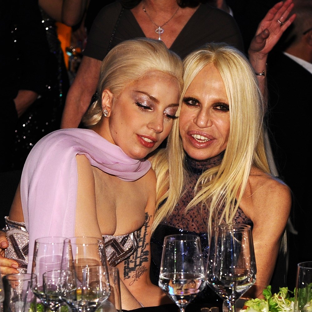 Lady Gaga Versace’yi canlandıracak