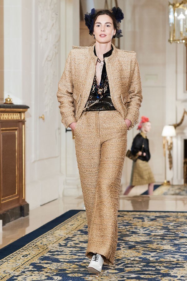 Chanel'den Parisli kadınlara övgü