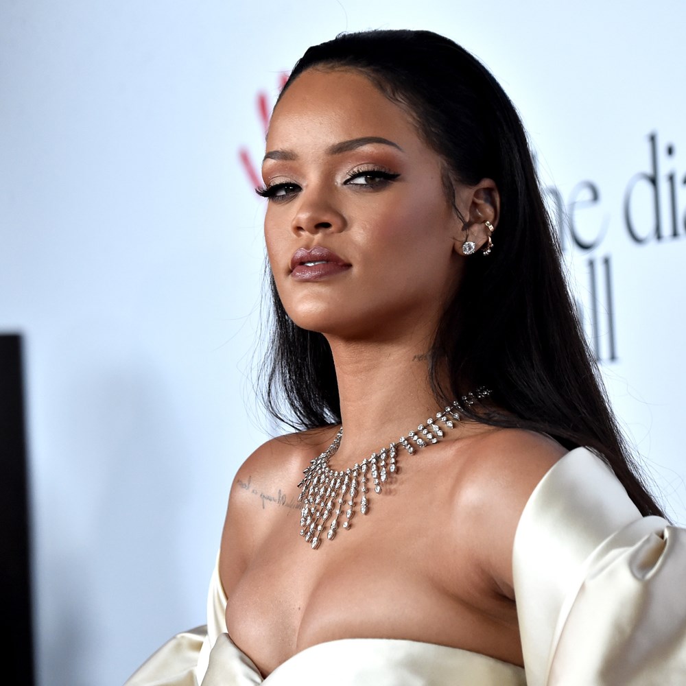 Rihanna'nın kariyeri film oluyor