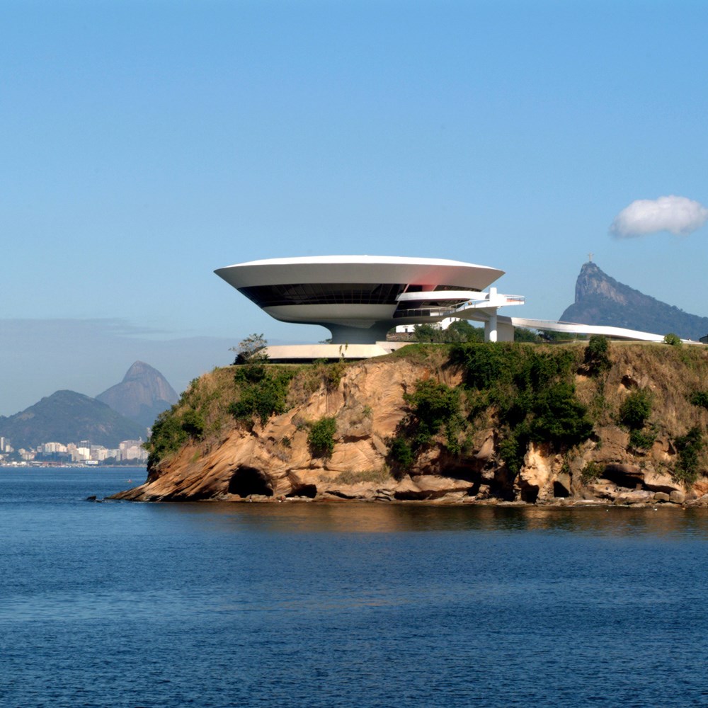 Louis Vuitton Rio'ya uçuyor