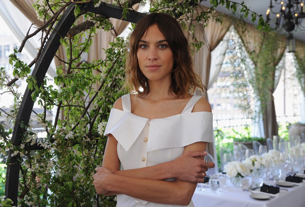 Alexa Chung kendi markasını çıkarıyor