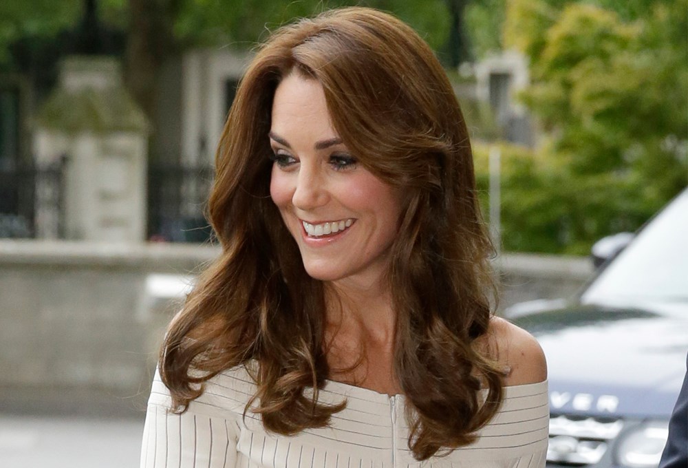 Kate Middleton’dan iki yeni stil hamlesi