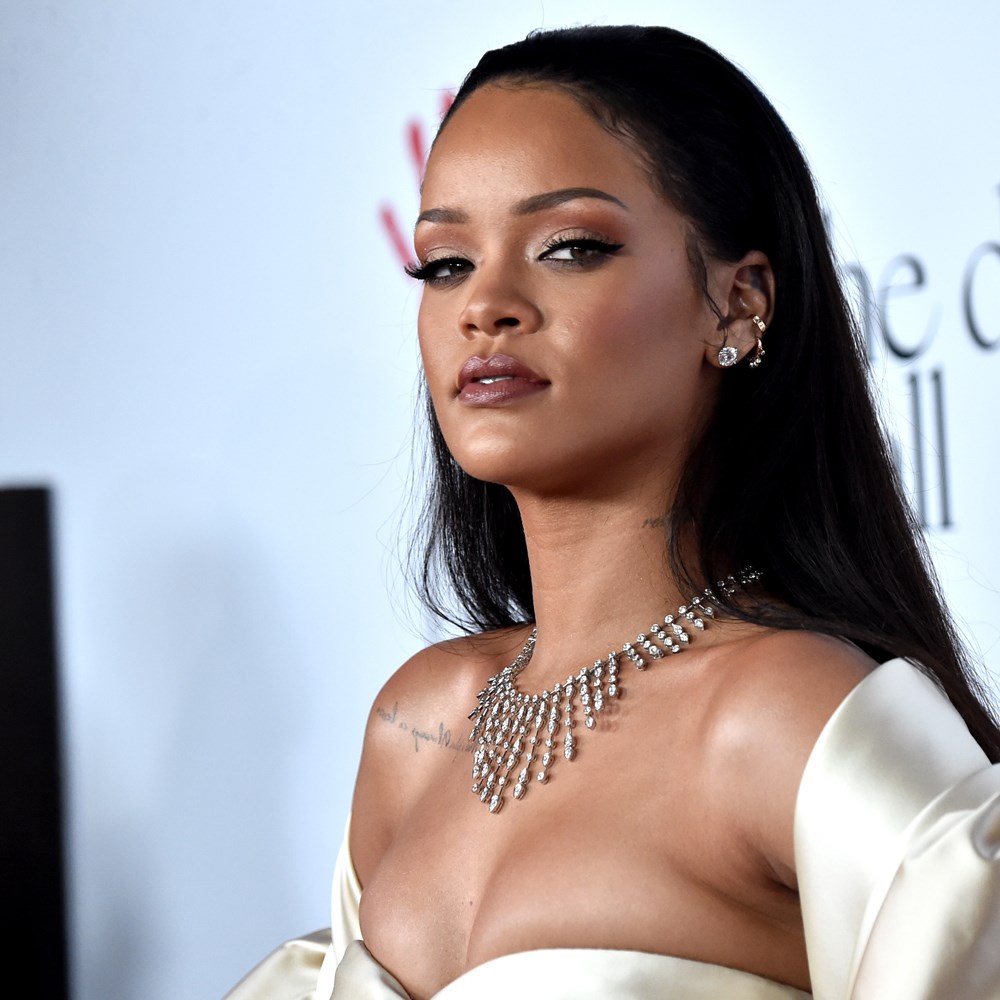 Rihanna'dan yeni parfüm