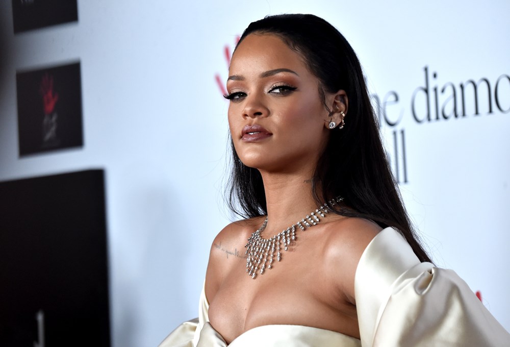 Rihanna'dan yeni parfüm