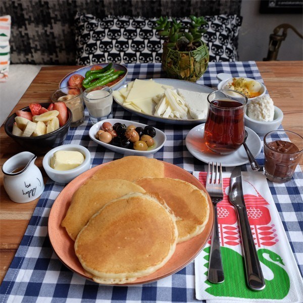 Anda Karaköy’de Pazar kahvaltısı