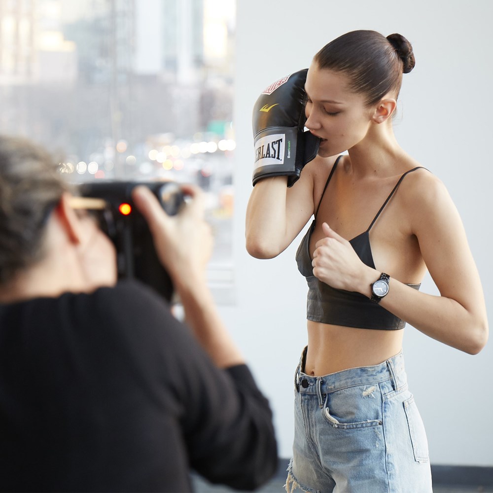 TAG Heuer’den Bella Hadid hamlesi