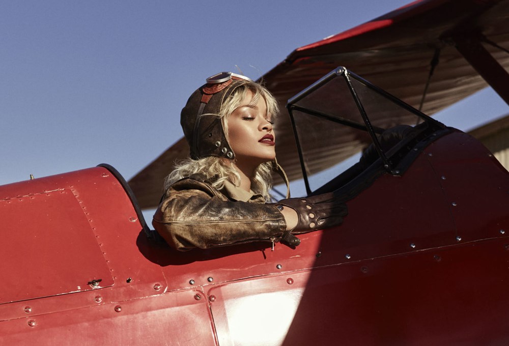 Rihanna’dan pilot stili