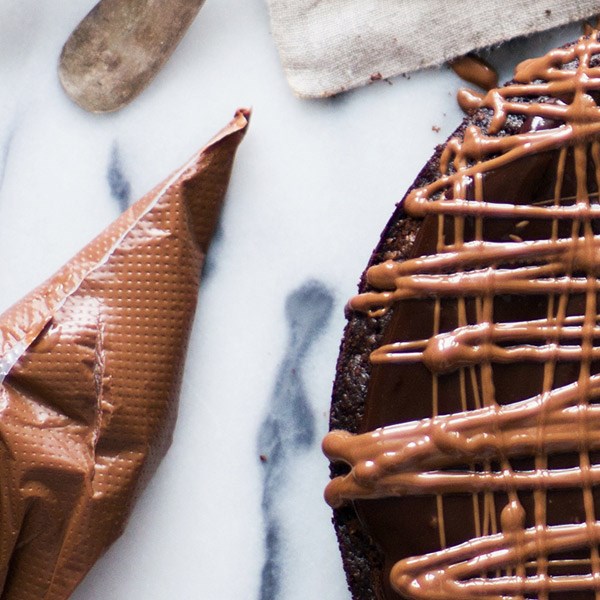 Çikolatalı fıstık ezmeli brownie