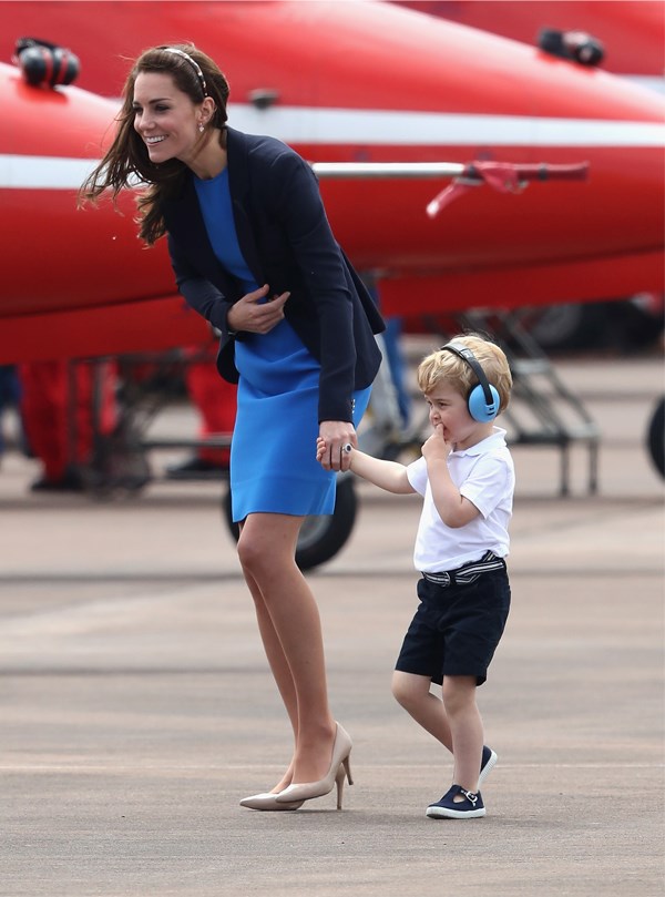 Kate Middleton'ın dolabında hangi parçalar var?