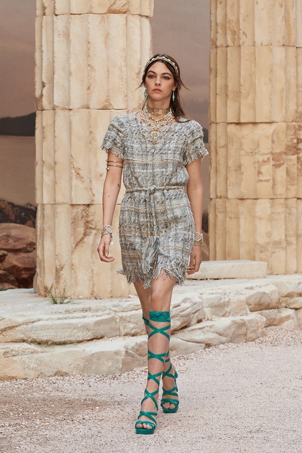 Chanel Cruise 2017-18