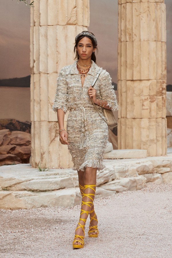 Chanel Cruise 2017-18