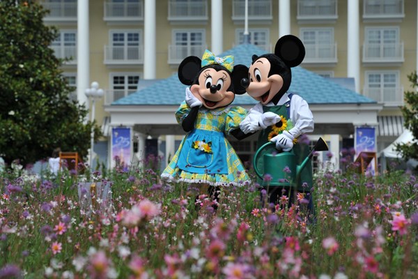 2017'de  Disneyland Paris’e gitmek için 10 neden