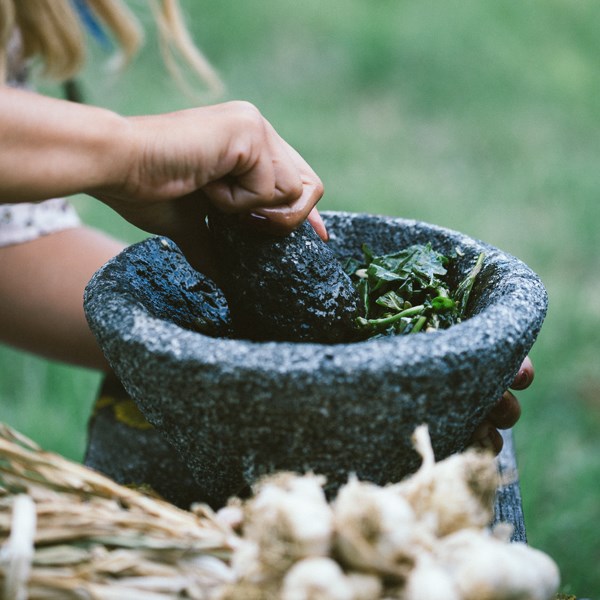 Gerçek pesto sos nasıl yapılır?