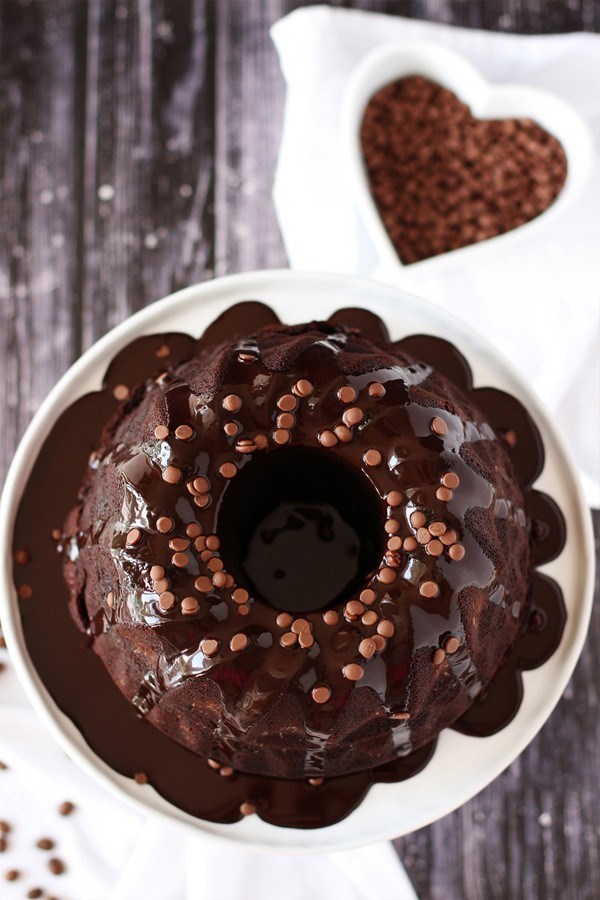 Kahveli çikolatalı kek