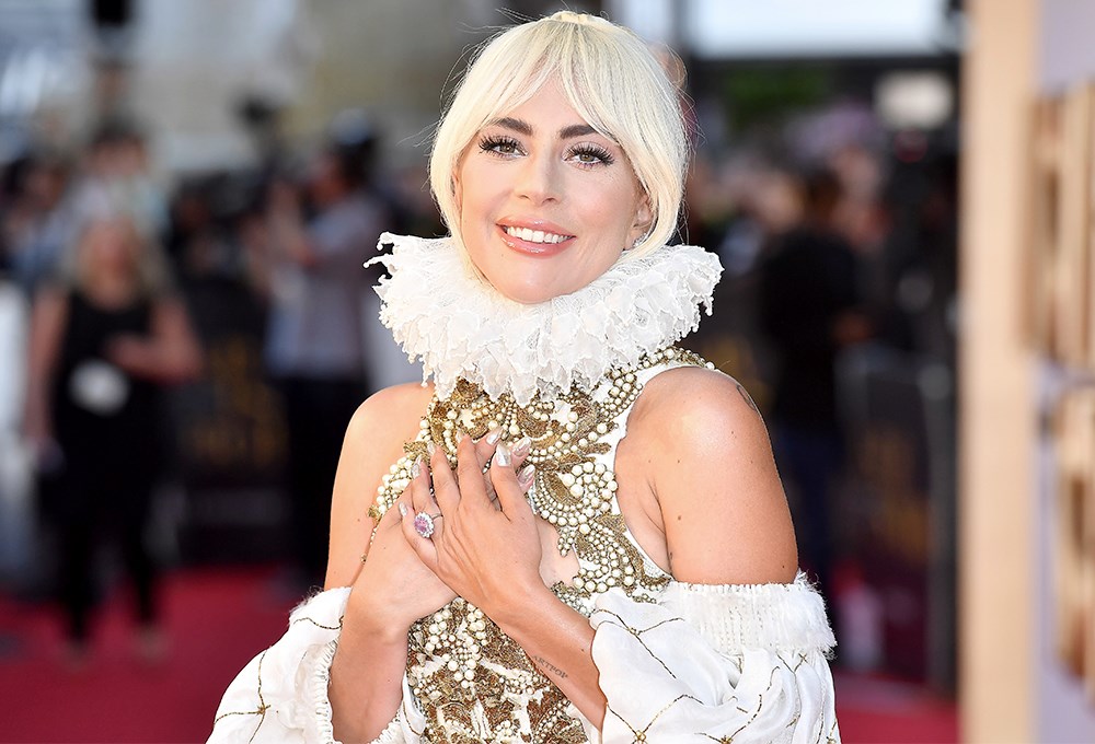 Lady Gaga'nın 8 karatlık nişan yüzüğü