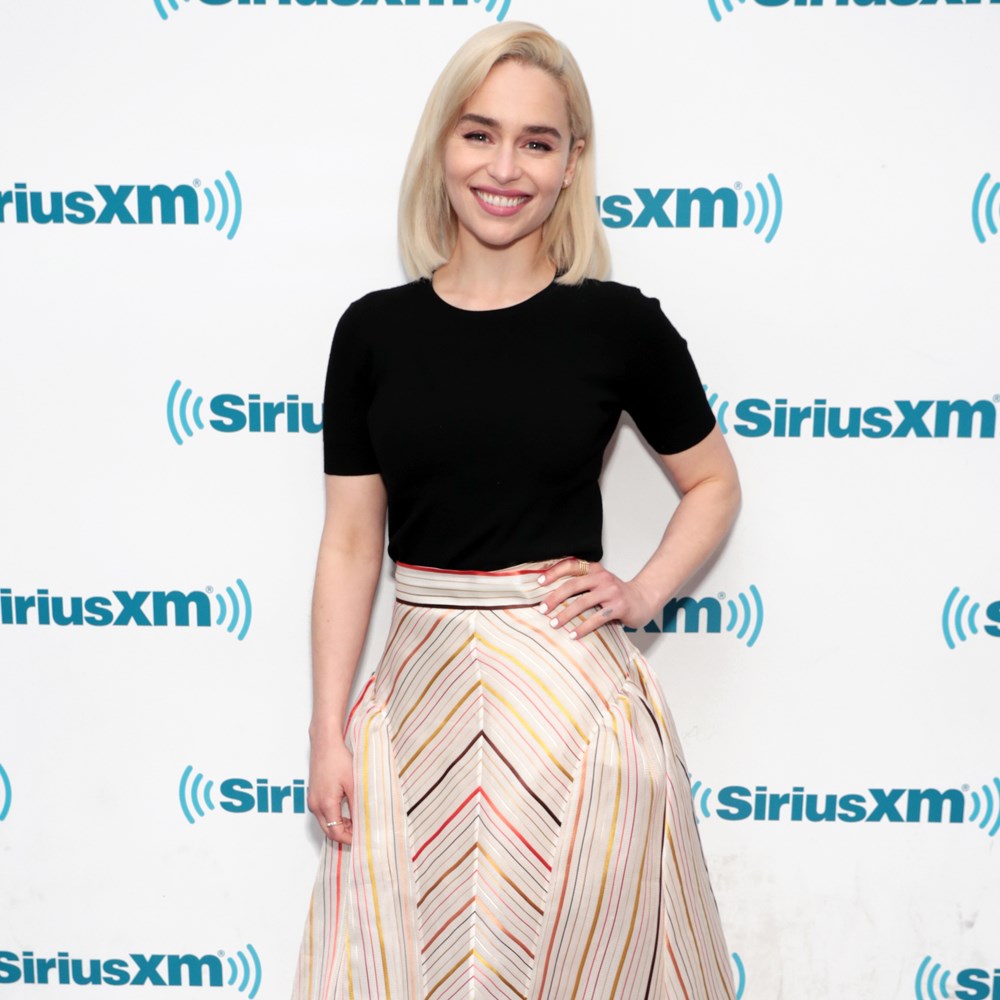 Emilia Clarke'tan yaz saçları