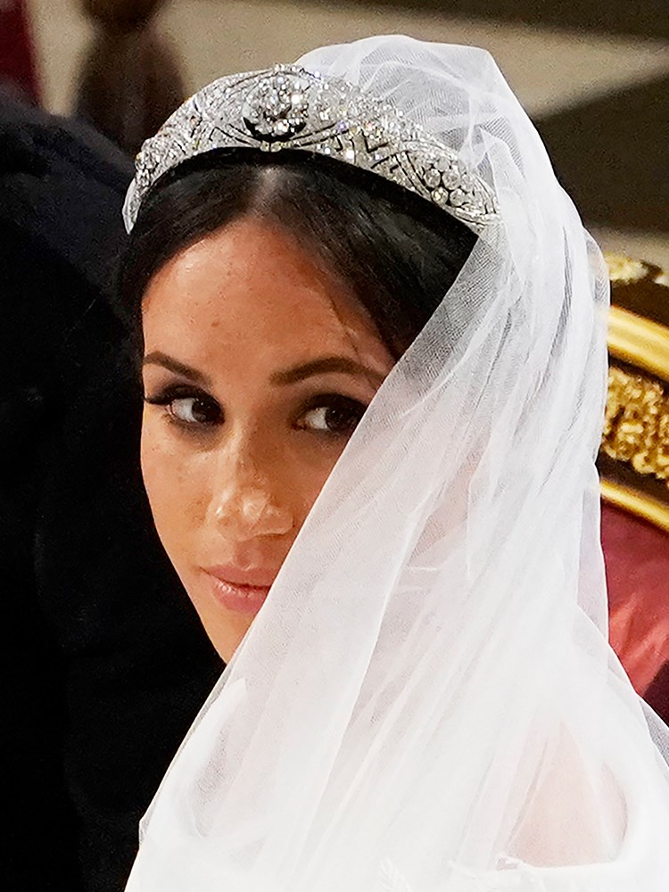 Meghan Markle'ın düğün saçı ve makyajı