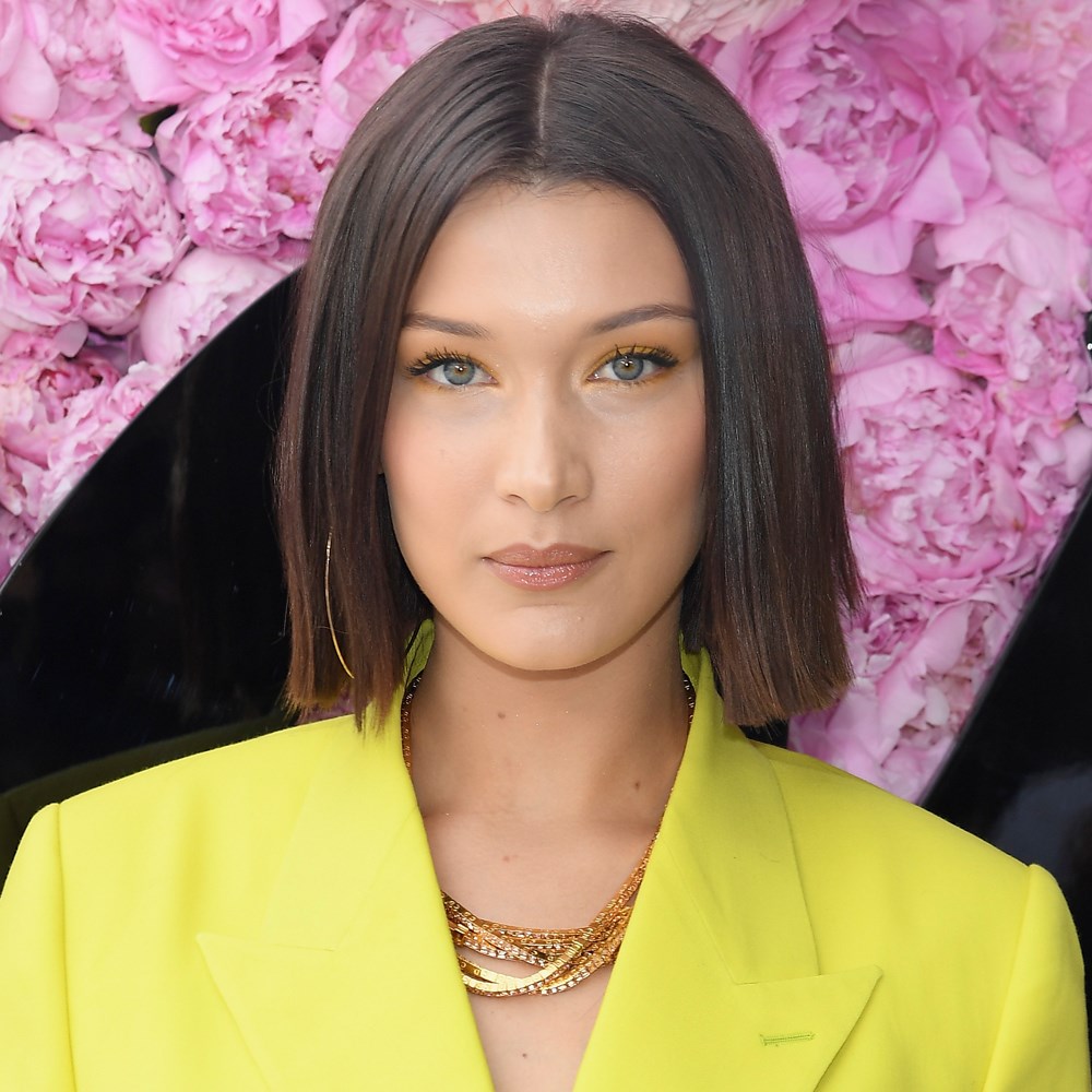 Bella Hadid'den çarpıcı makyaj