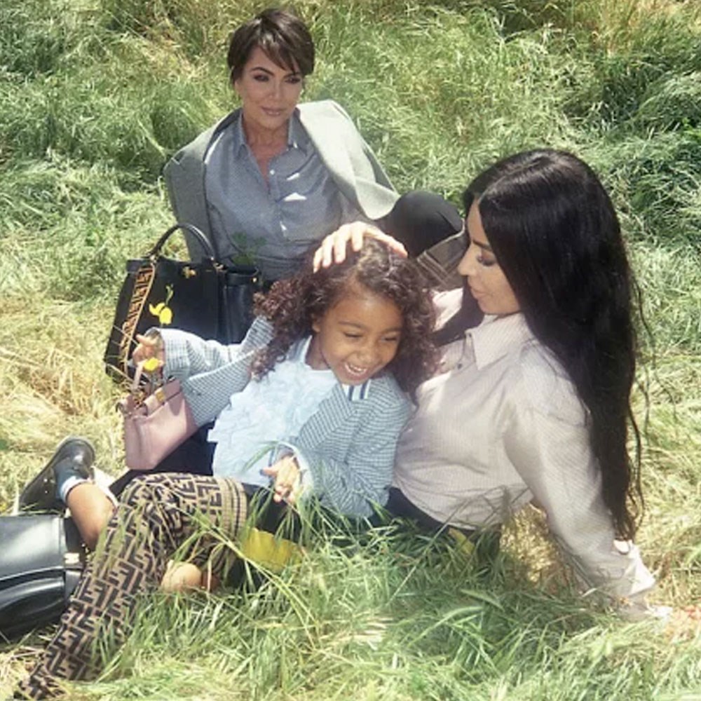 Üç nesil Kardashian aynı kampanyada