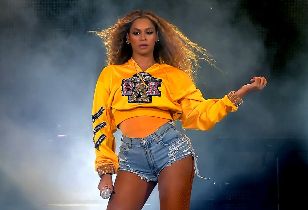 Beyonce ve Balmain'den koleksiyon