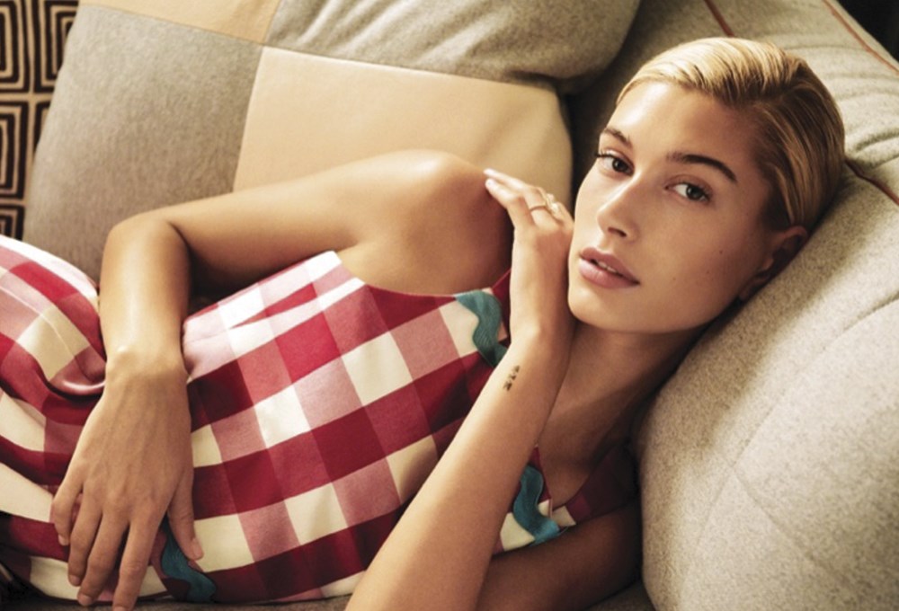 Max Mara'nın yeni yüzü Hailey Baldwin