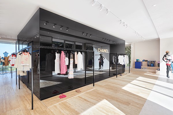 Chanel Bodrum'da sezonluk butik açtı