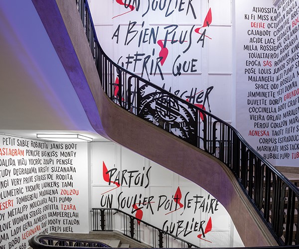 Christian Louboutin: L'exhibition[iste] sergisinden notlar