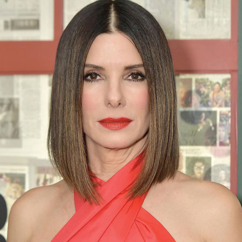 Sandra Bullock genç görünmek çocuk derisi enjekte ettiriyor