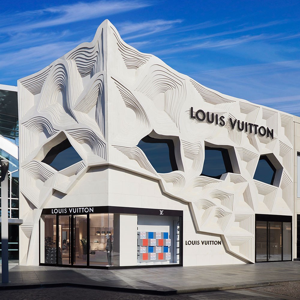 Louis Vuitton İstinyePark’taki yeni mağazasını açtı 