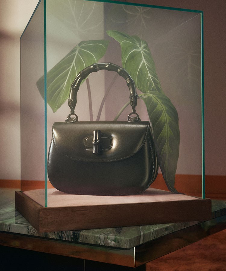 Gucci’nin ikonik Bamboo çantası yenilendi ve sanat eserine dönüştü