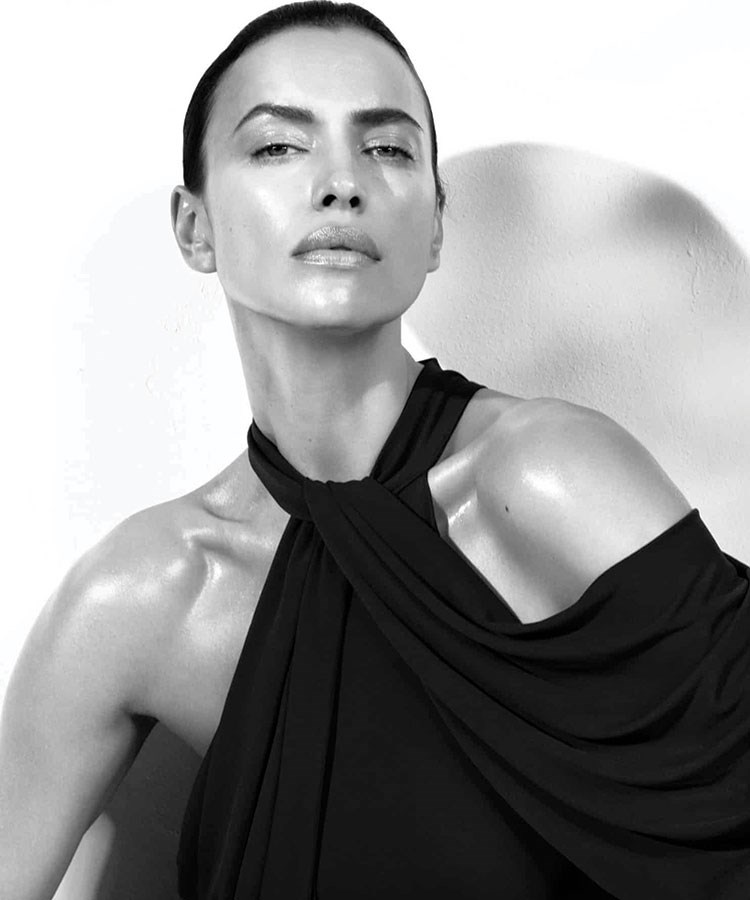 Zara’nın yeni koleksiyonunu Irina Shayk tanıtıyor