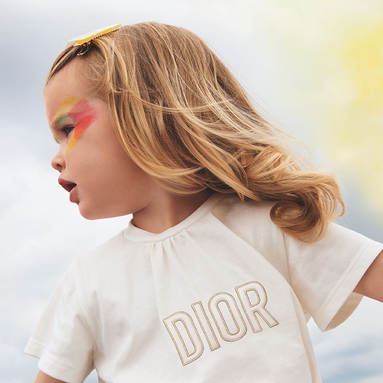 Dior’dan çocuklara eğlenceli ve renkli koleksiyon