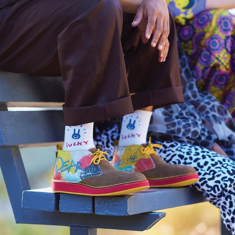 DHL’den Güney Afrika renkleriyle ayakkabı koleksiyonu
