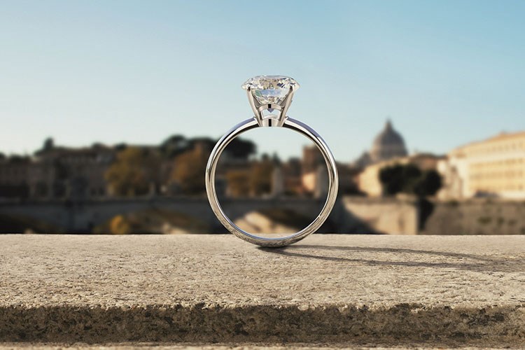 Bulgari, Bridal Kampanyası’nda aşkın şehri Roma’dan ilham alıyor