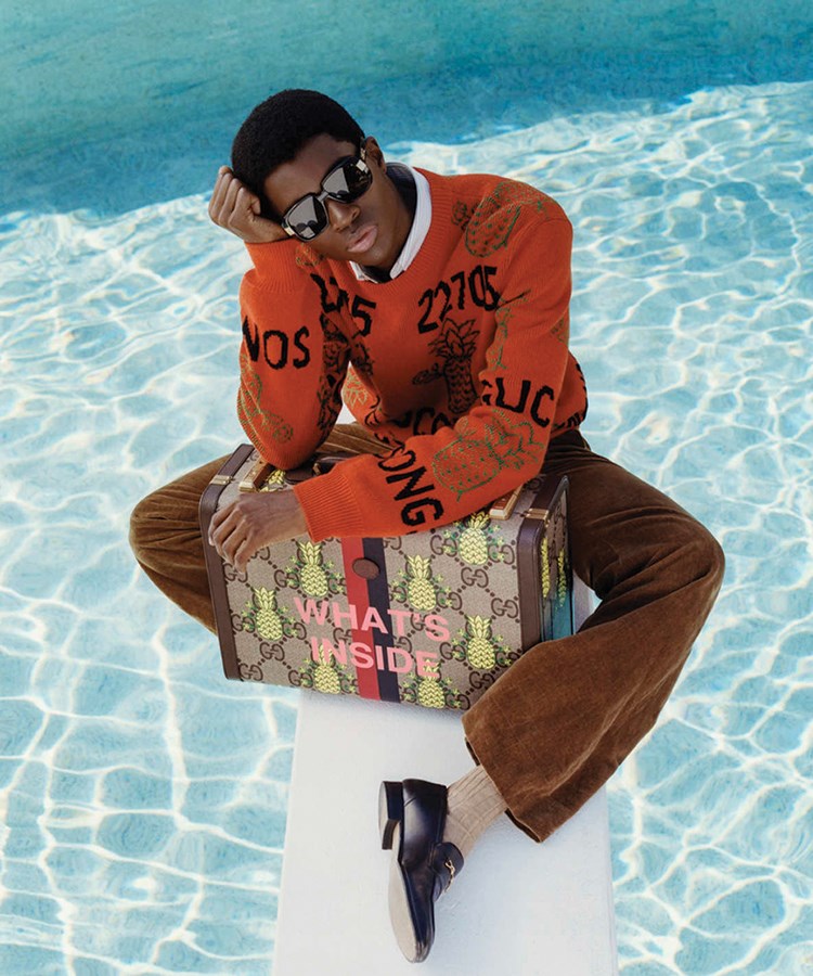 Gucci’den erkekler için renkli ve neşeli ananas koleksiyonu