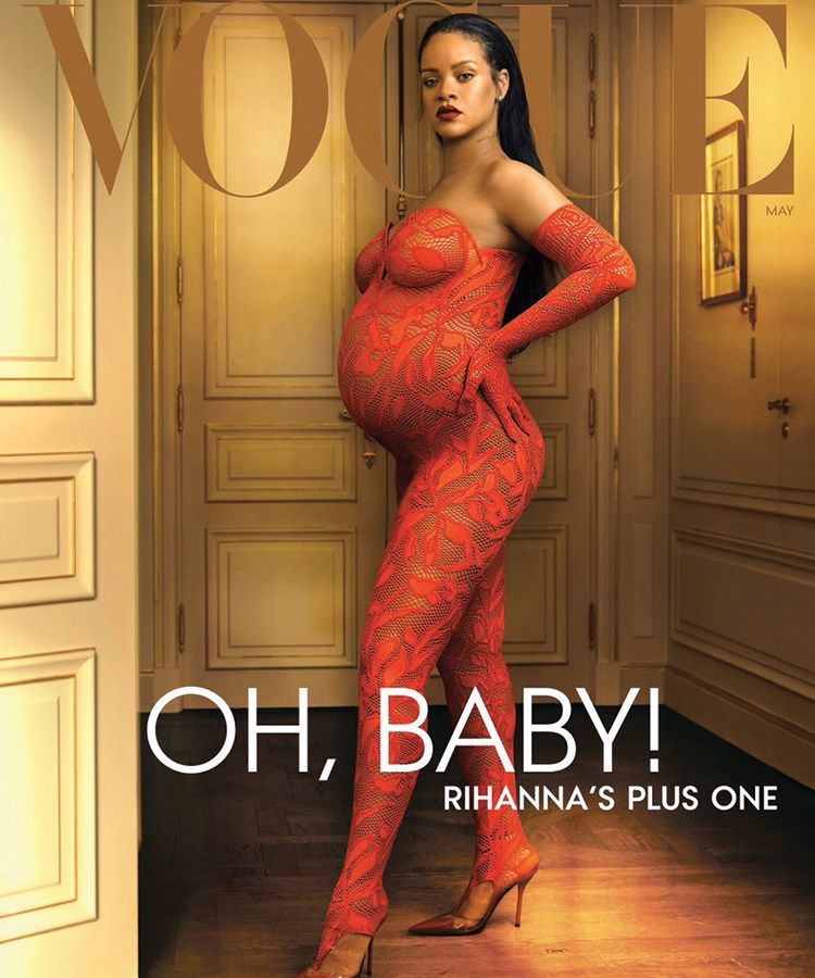 Rihanna, hamileliği ile ilgili her şeyi Vogue'a anlattı