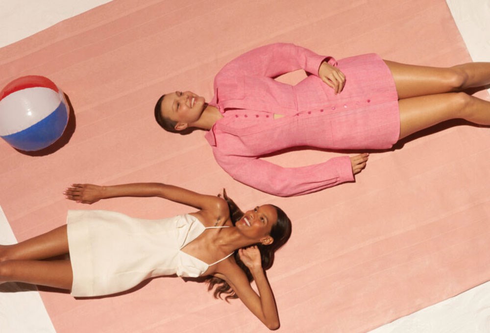 Jacquemus ile Net-a-Porter, plajları pembe, yeşil ve kreme boyayacak