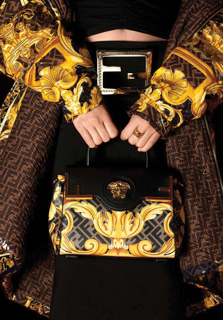 Fendi ile Versace’nin iş birliğinden doğan Fendace koleksiyonu, 12 Mayıs’ta satışta