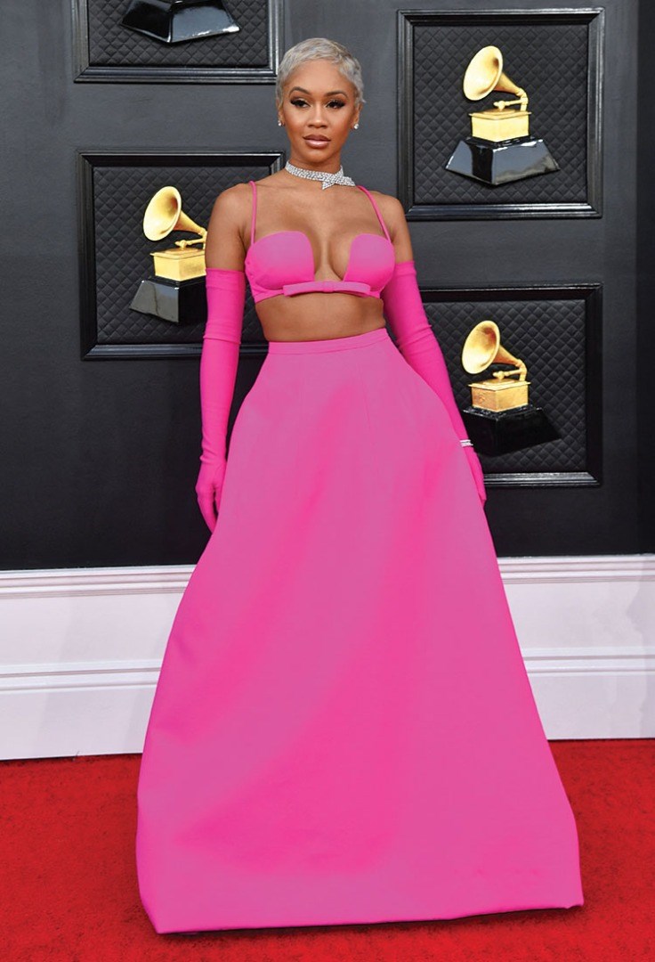 64. Grammy Ödülleri’nin kırmızı halısına damga vuranlar