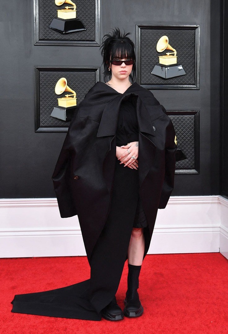 64. Grammy Ödülleri’nin kırmızı halısına damga vuranlar