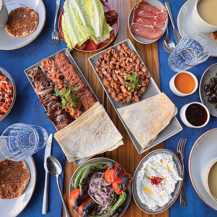 İstanbul’da iftar mönüleriyle öne çıkan mekanlar